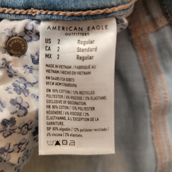 American Eagle Curvy High Rise Flare - Picture 6 of 7